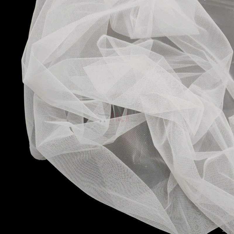 Hard Net Nylon 58 Inches Dyeable Per Metre 