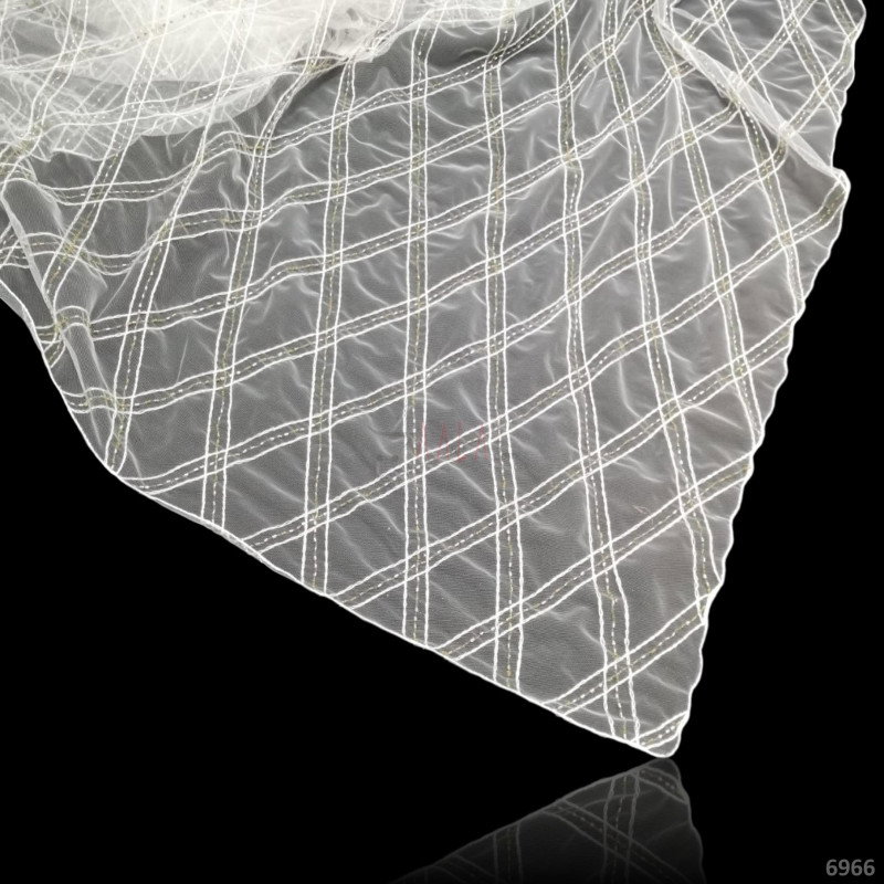 Cut-Dana Net Nylon 44-Inches Dyeable 2.50-Metres
