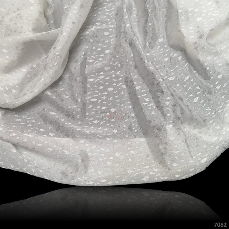 Jacquard Crepe Viscose 44-Inches DYEABLE Per-Metre 
