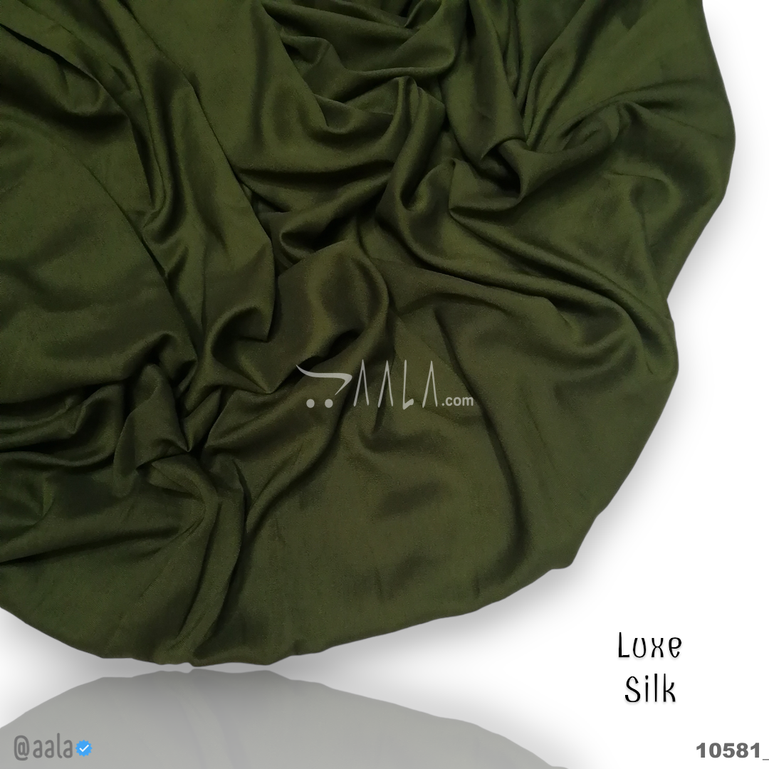 Luxe Silk Poly-ester 58-Inches GREEN Per-Metre #
10581