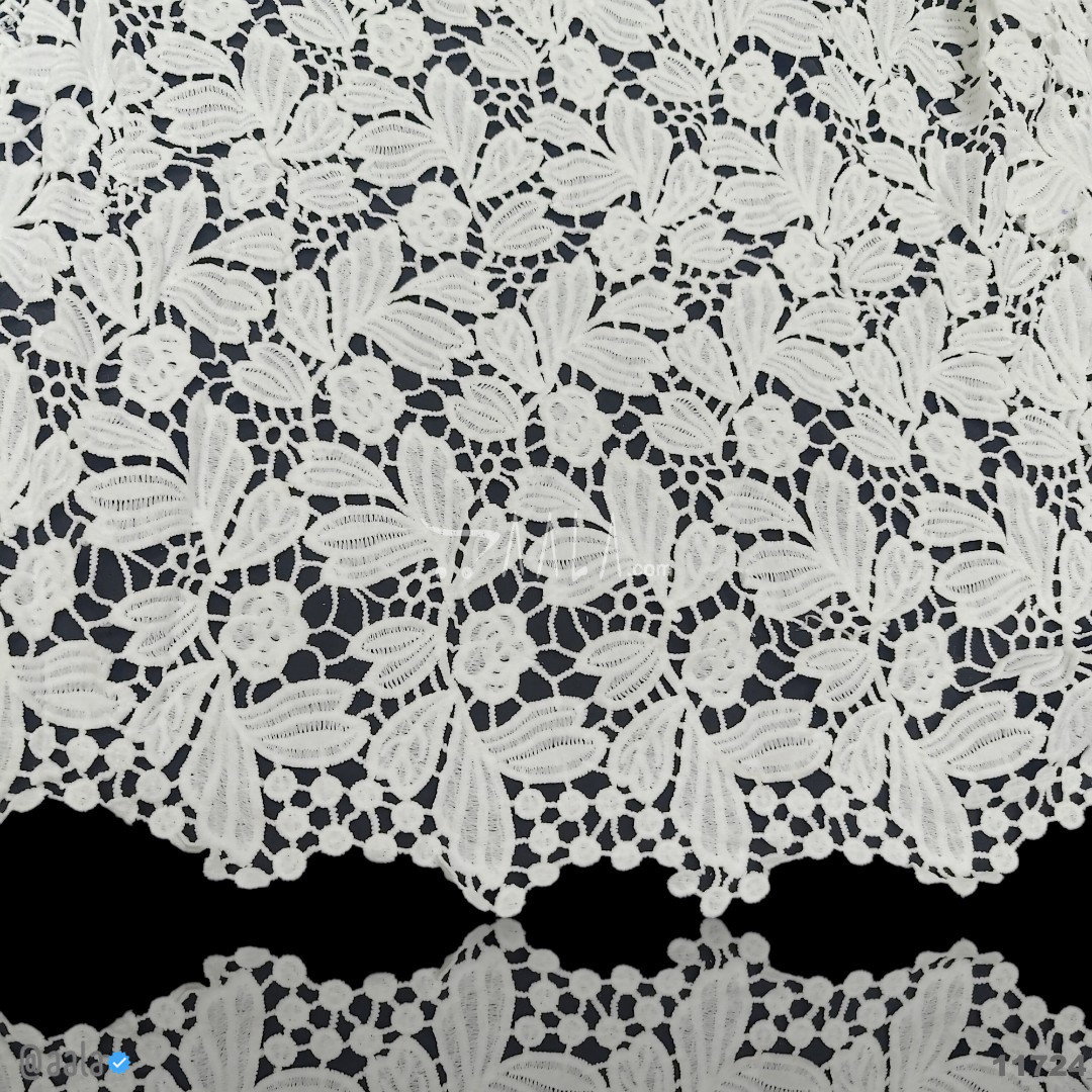 Cutwork Cotton Cotton 44-Inches DYEABLE Per-Metre 