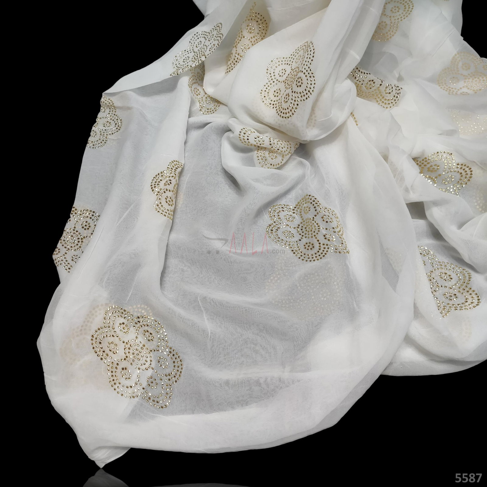 Machine Mukaish Georgette Viscose 44 Inches Dyeable Per Metre 