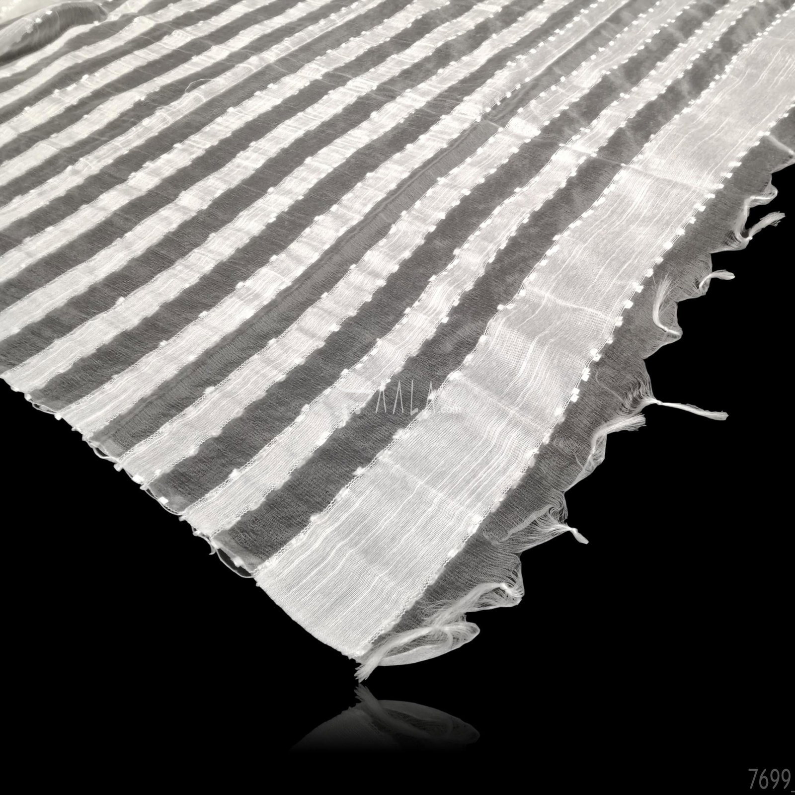 Fancy Cotton Cotton Dupatta-28-Inches DYEABLE 2.25-Metres 