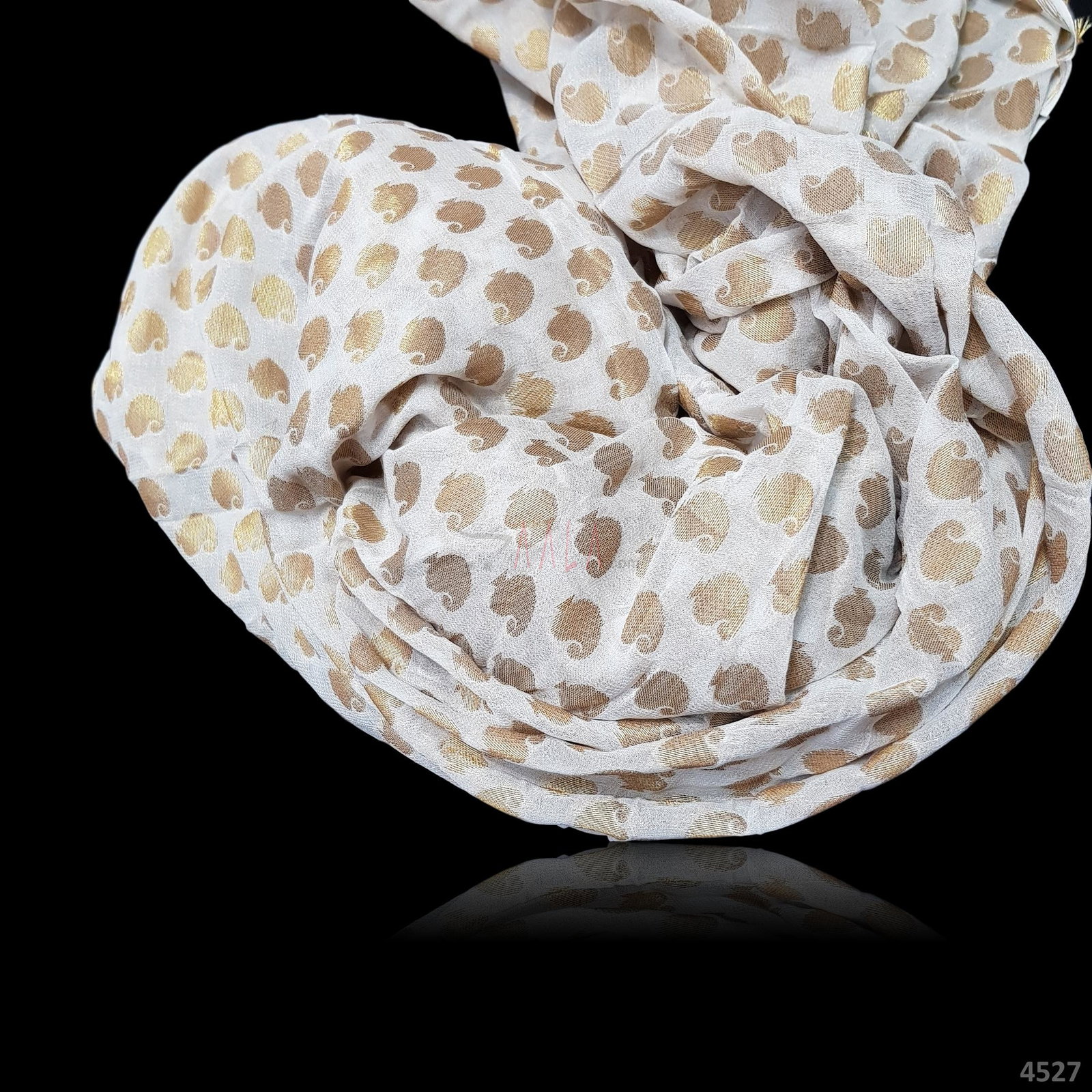 Banarsi Georgette Viscose 44 Inches Dyeable Per Metre 