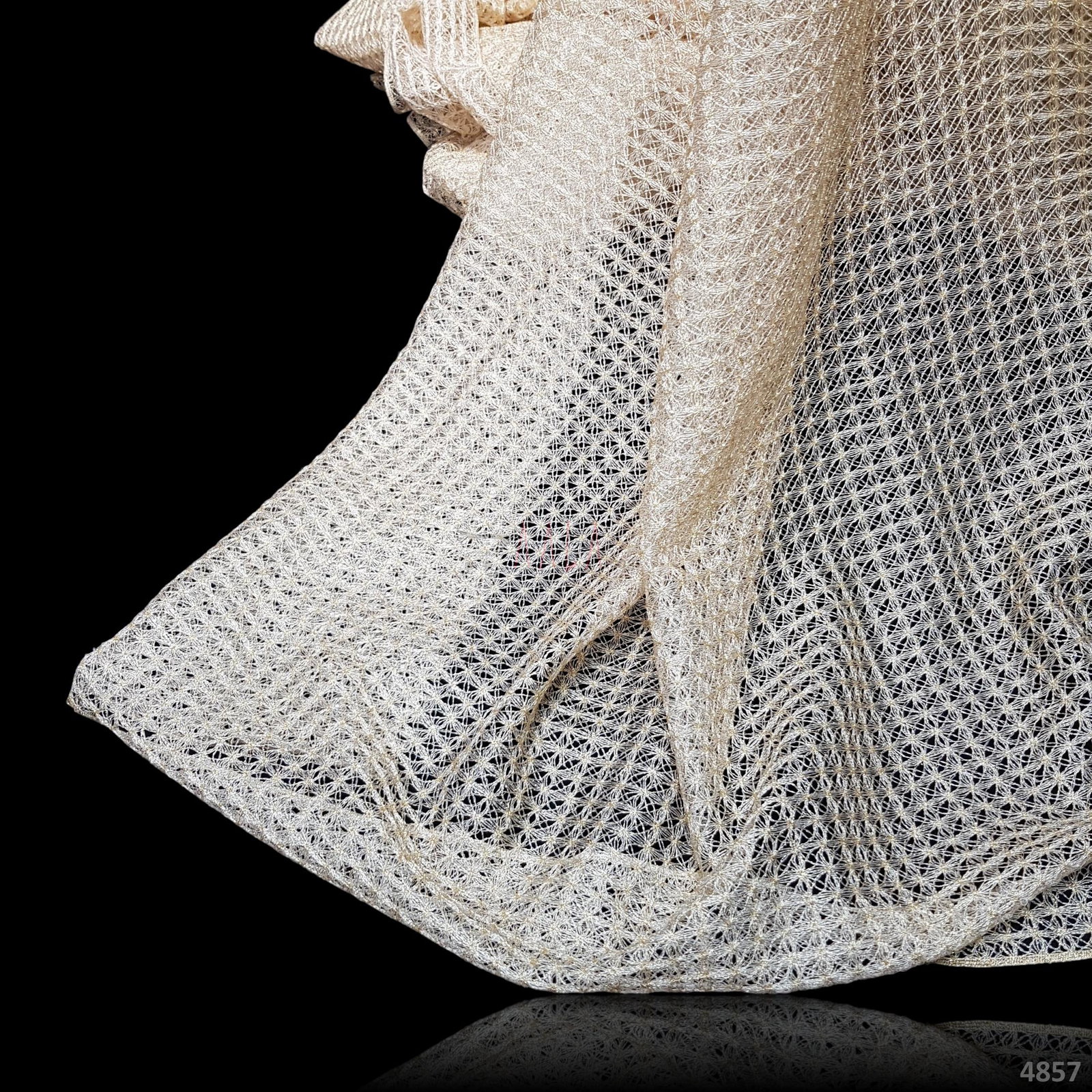 Gold Makkhi Net 44 Inches Dyed Per Metre 