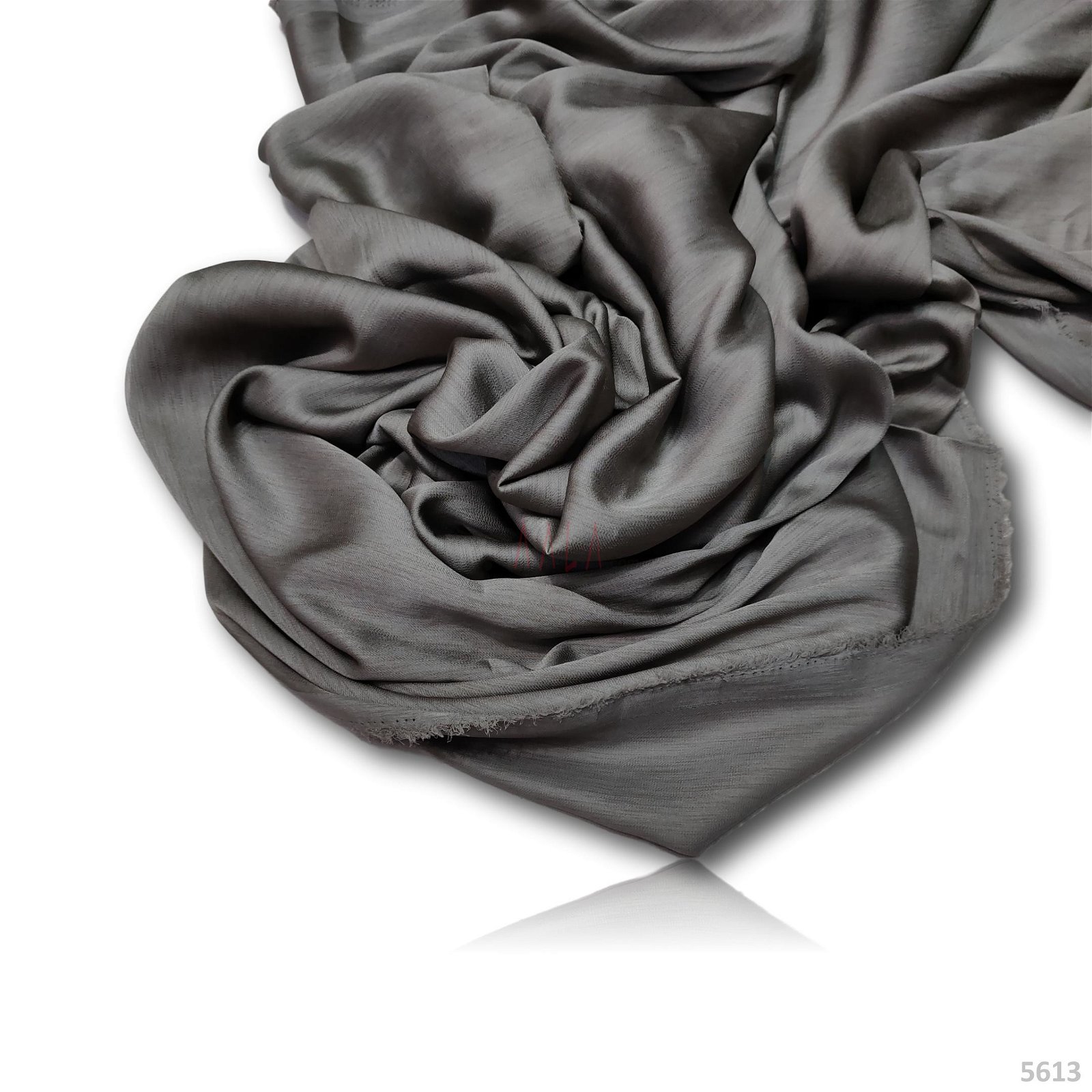 Pie Silk Satin 44 Inches Dyed Per Metre #5613