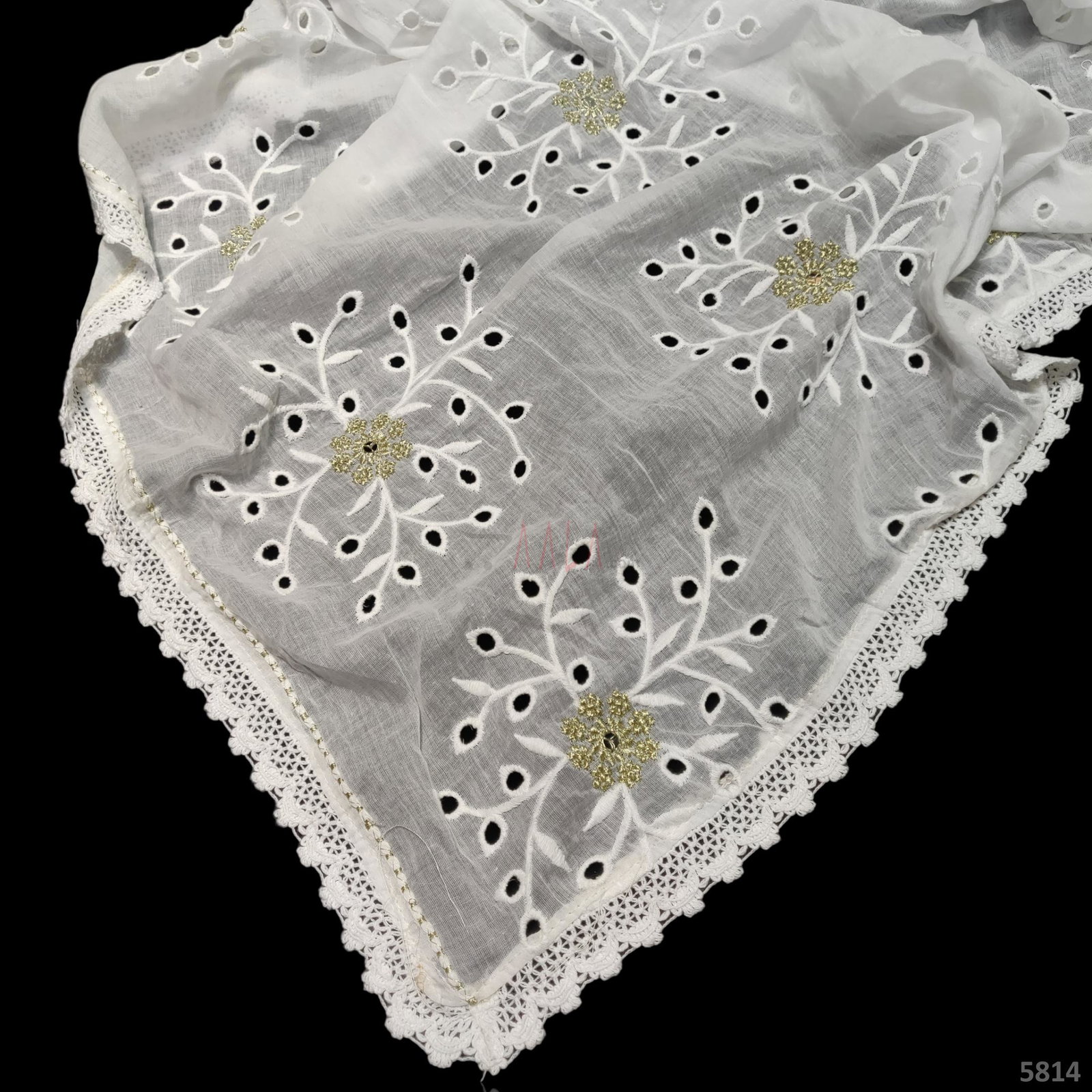 Embriodered Cotton Dupatta 44 Inches Dyeable 2.50 Metres 
