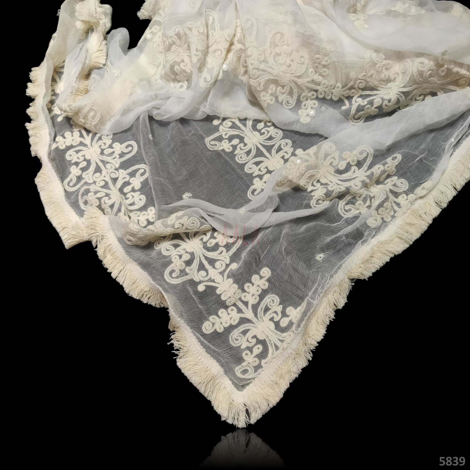 Embroidered Chiffon Dupatta 44 Inches Dyeable 2.50 Metres 