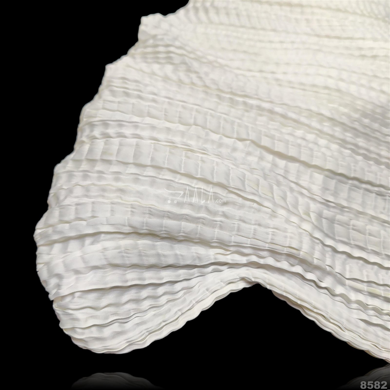 Crush Silk Poly-ester 26-Inches WHITE Per-Metre #8582