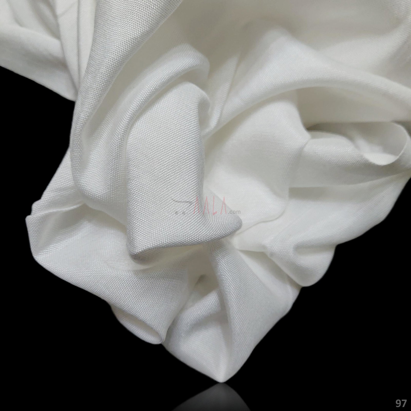Santoon Crepe Viscose 60/60 44 Inches Dyeable Per Metre